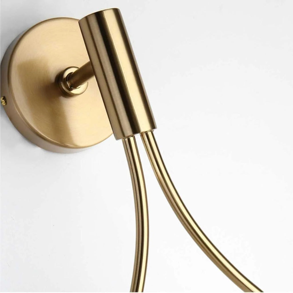 Gemma | Elegante Druppelvormige Wandlamp – Sculpturaal Design met Glazen Orb
