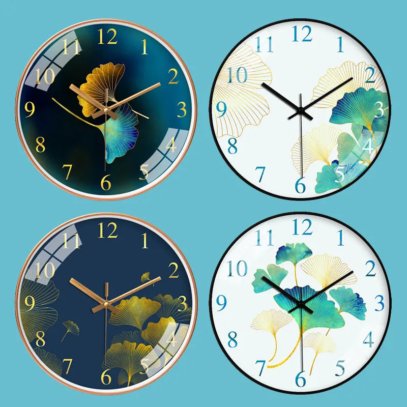 Fiorina | Geluidsloze Bloemenwandklok – Elegant Romantisch Design – 25 cm – Stil Kwartsuurwerk