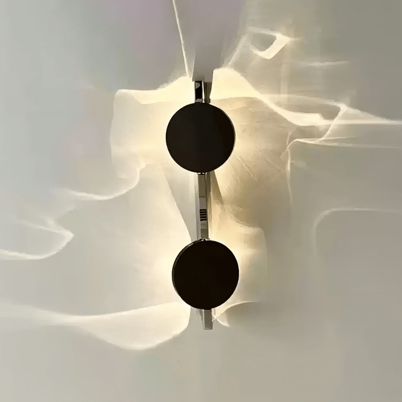 LED Wandlamp Projectie – Artistiek Lichteffect – Chroom | Umbra