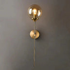 Lior | Elegante Verticale Wandlamp met Glazen Bol