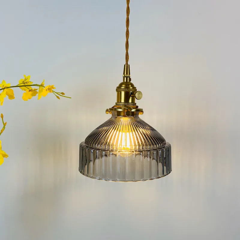 Koda | Vintage Glazen Hanglamp – Klassiek Geribbeld Glas met Luxe Koperen Fitting