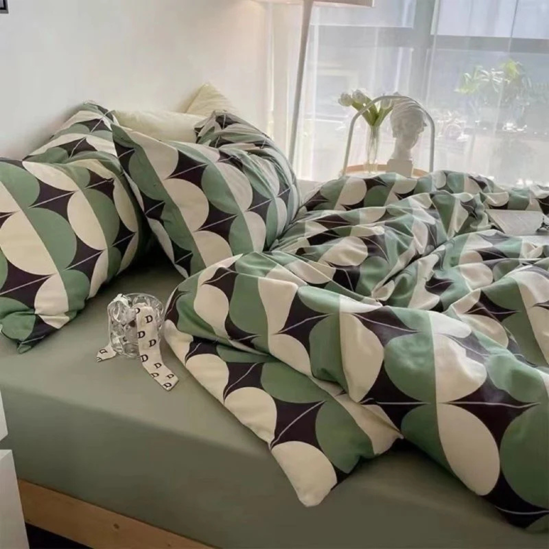 MoyoHome | 4-Delig Bedovertrek Set – Inclusief Kussenslopen & Hoeslaken – Zacht & Ademend