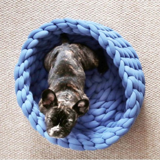 Knotto | Handgehaakt Wollen Dierenbed – Natuurlijke Wol met Hoge Rand voor Geborgenheid