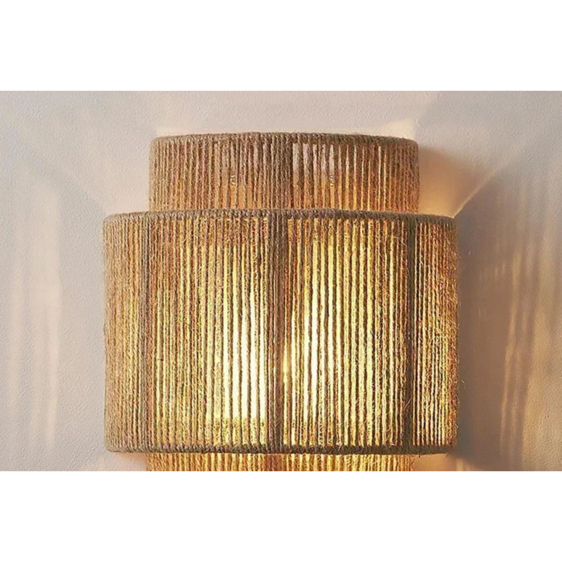 Zola | Ambachtelijke Wandlamp – Japandi Design met Henneptouw & Bamboe