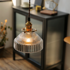 Koda | Vintage Glazen Hanglamp – Klassiek Geribbeld Glas met Luxe Koperen Fitting