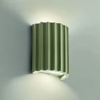 Striava | Moderne Ribbel Wandlamp van Kunsthars