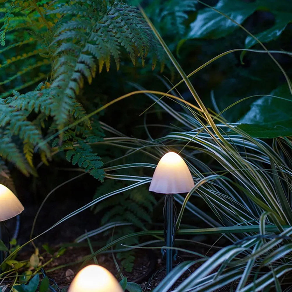 ForestGlow | 12-delige Solar Tuinverlichting – Paddenstoelvorm – Warmwit LED – IP65 Waterdicht