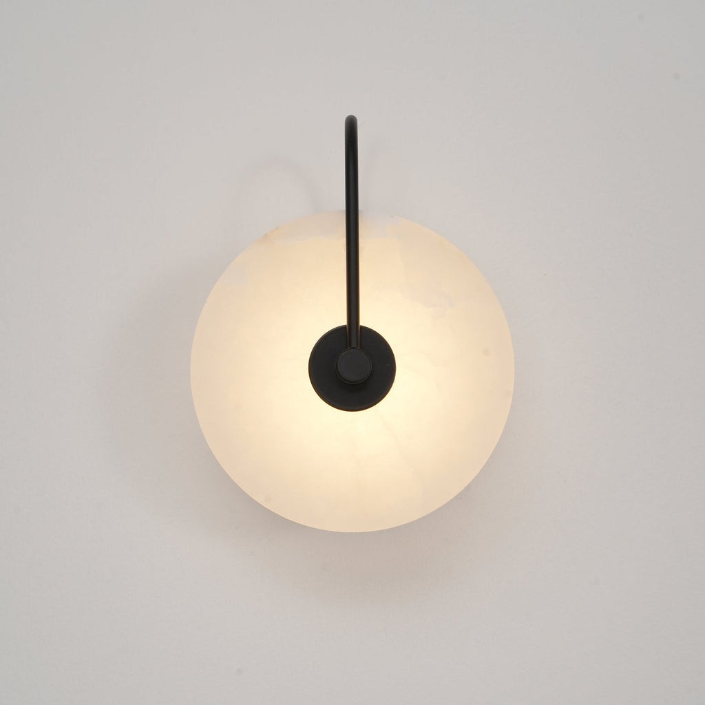 Alba | Wandlamp van Albast met Art Deco Design