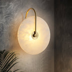 Alba | Wandlamp van Albast met Art Deco Design