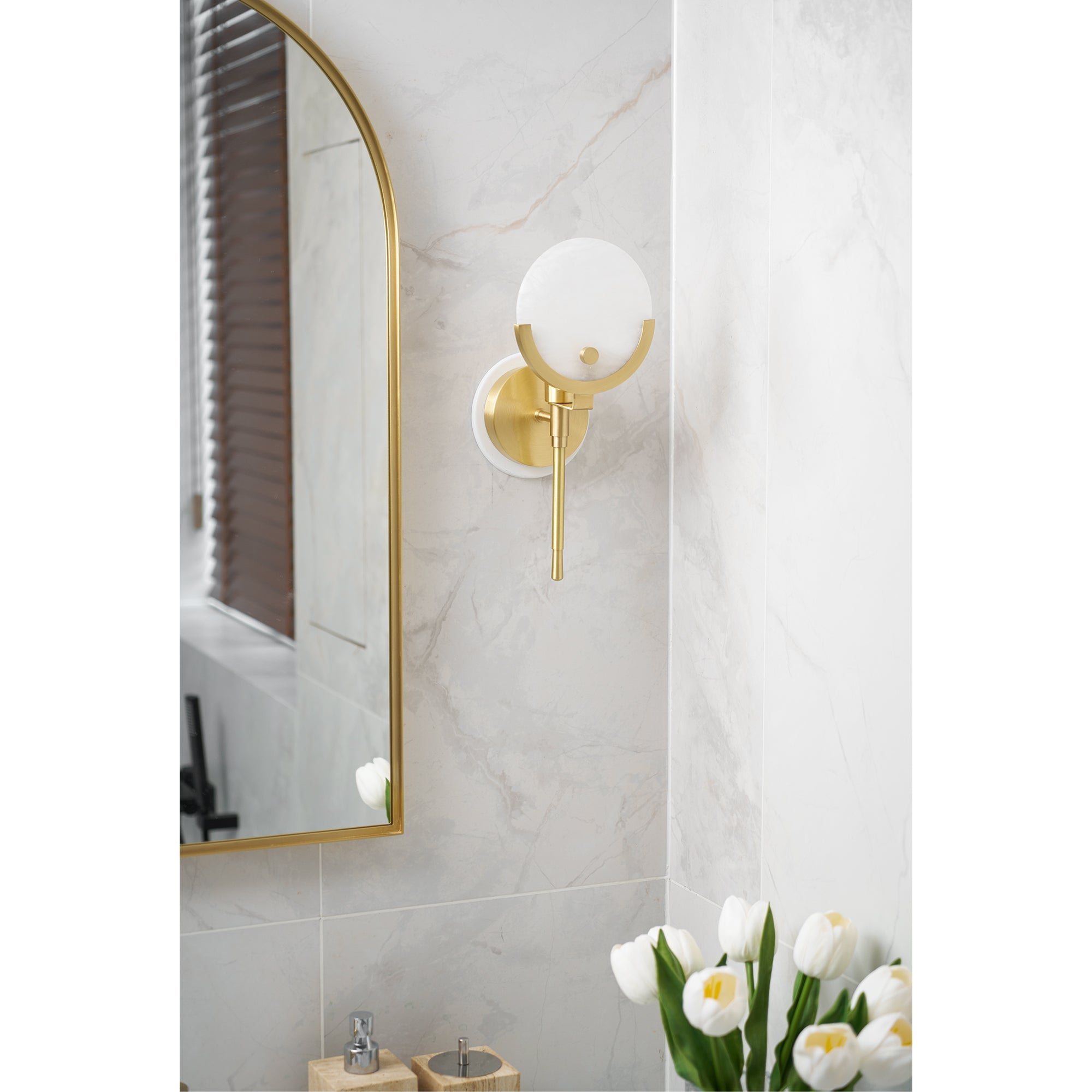 Messing Wandlamp met Natuurlijk Albast | Scepter