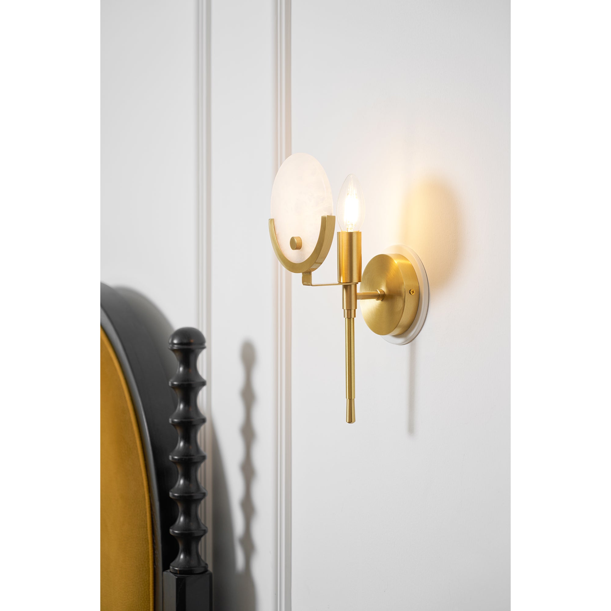Messing Wandlamp met Natuurlijk Albast | Scepter