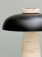Tibur | Travertijn Tafellamp – Modern Organisch Design met Metalen Kap
