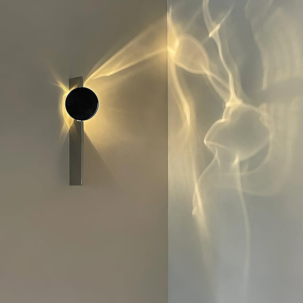 LED Wandlamp Projectie – Artistiek Lichteffect – Chroom | Umbra