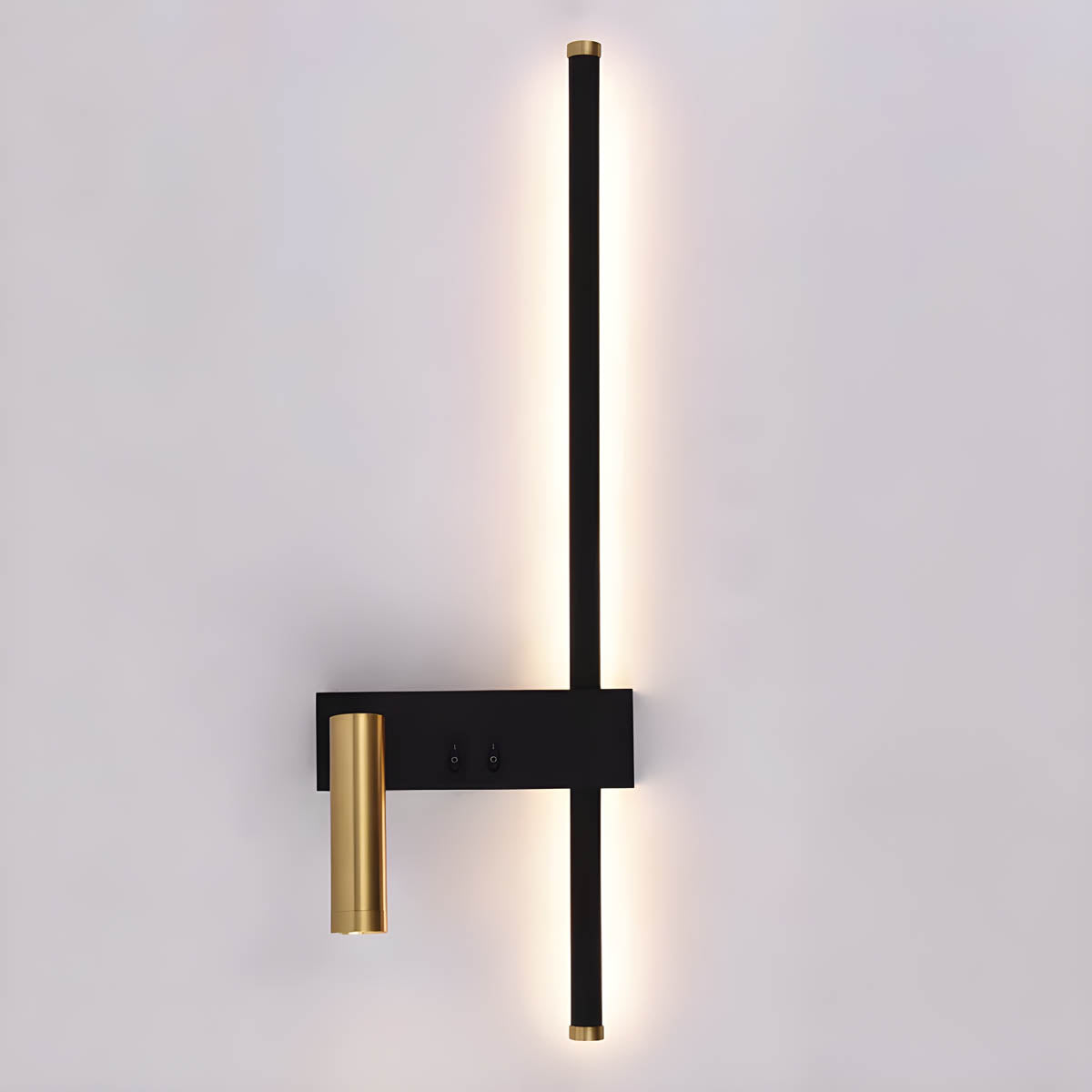 Stiletto | Verticale Wandlamp van Aluminium