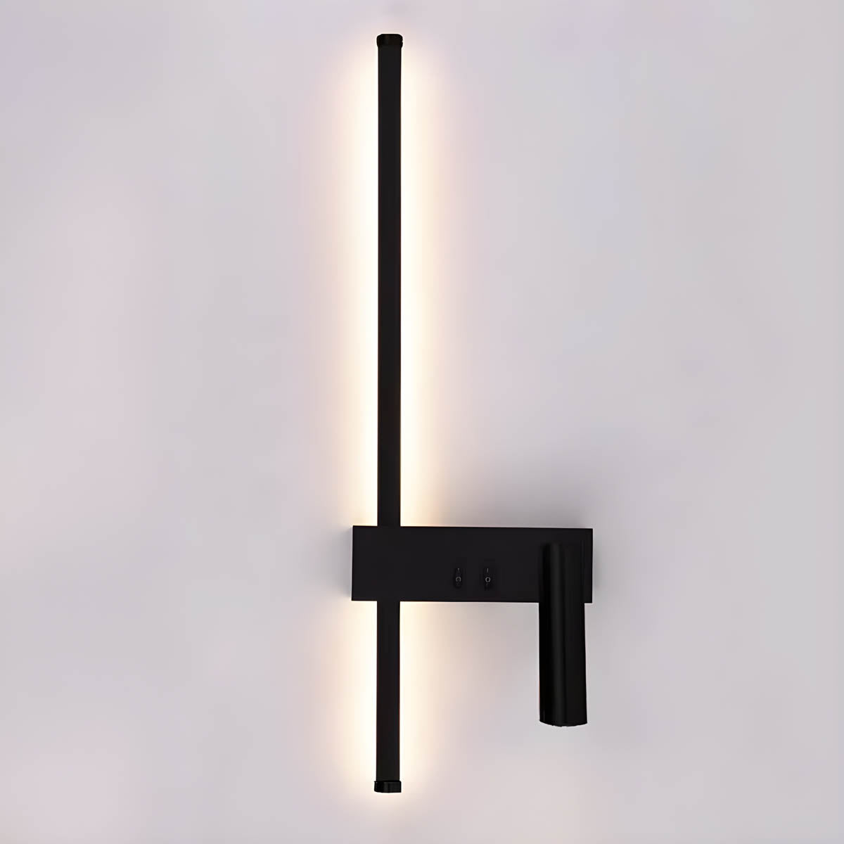 Stiletto | Verticale Wandlamp van Aluminium