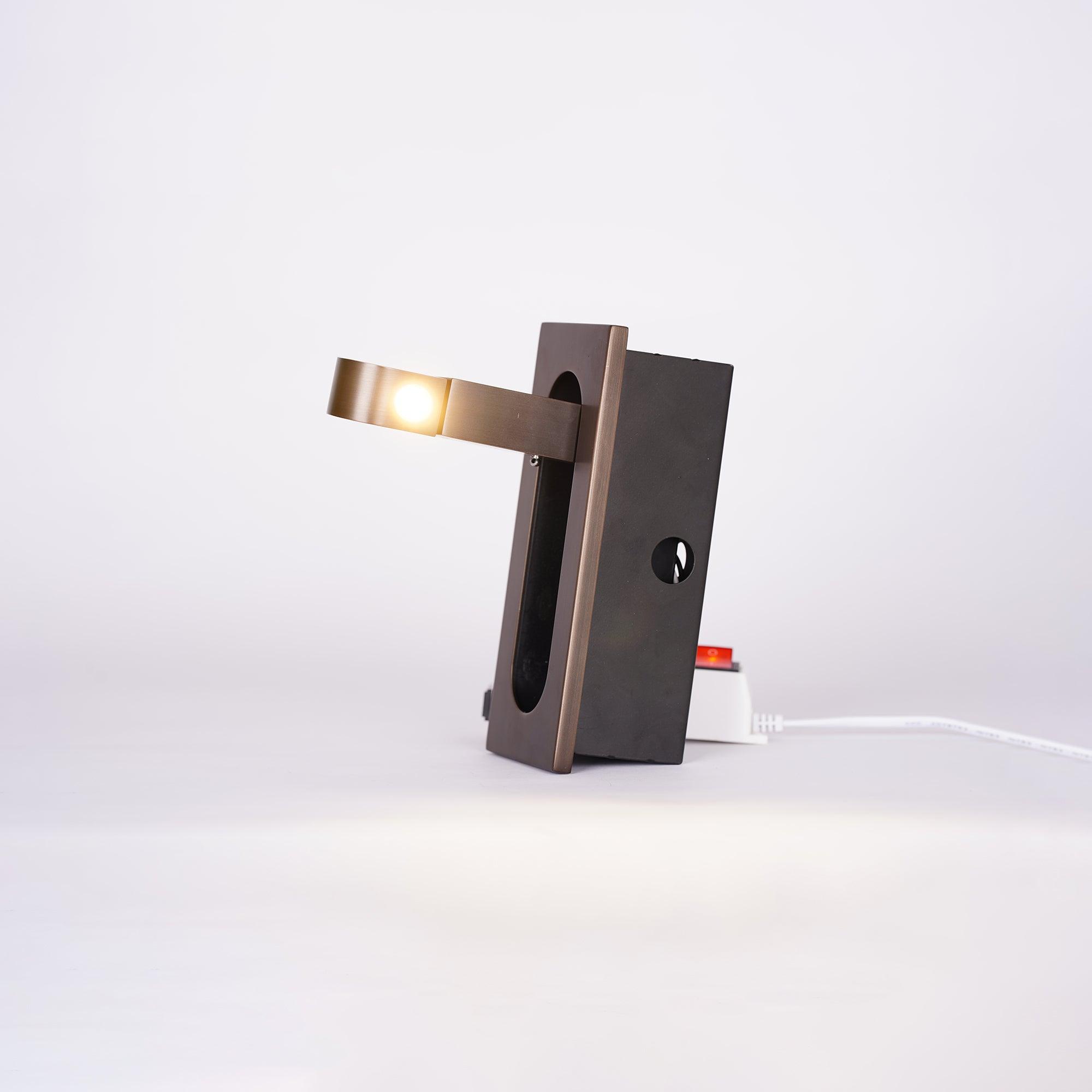 2-in-1 Wandlamp – Verstelbare Leeslamp & Backlight | Duo