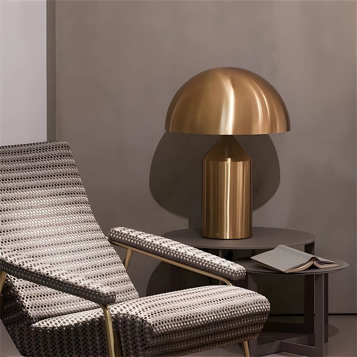 Juno | Moderne Mushroom Tafellamp – Elegant Metaal & Glas met E27 Fitting