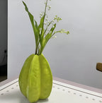 Carambola-Vaso | Artistieke Keramieken Bloemenvaas – Unieke Stervruchtvorm – Handgemaakt Kunstobject