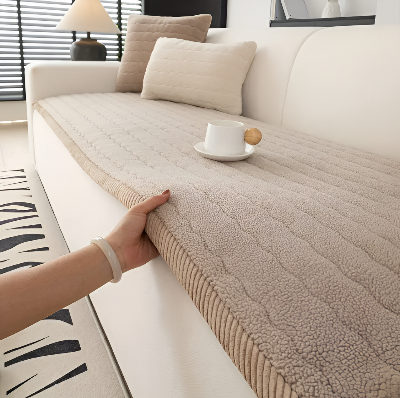 Polyes | Antislip Plush Bankhoes