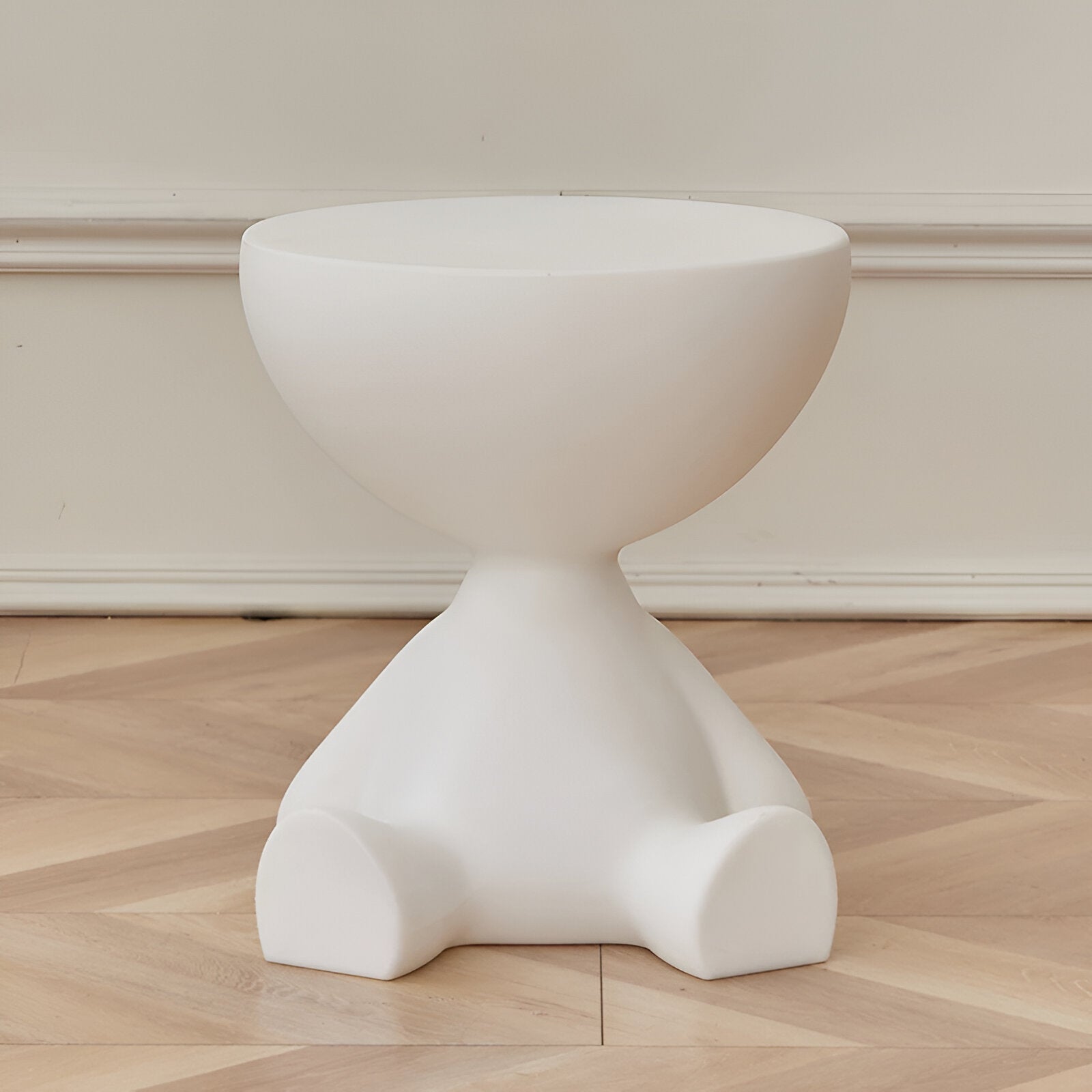 Ronde Salontafel – Sculpturaal Design – Compact & Duurzaam | Clessidra