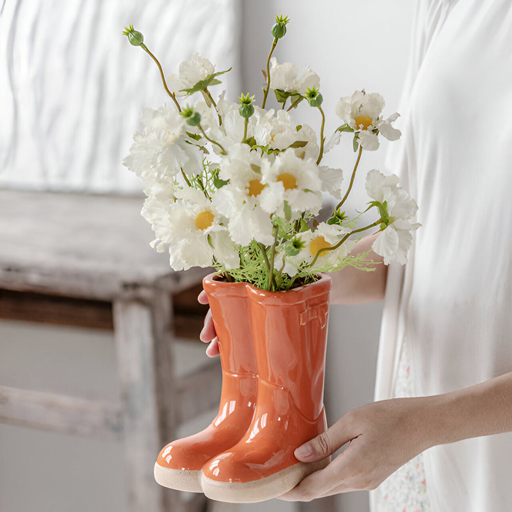 Stivale-Vaso | Artistieke Keramieken Vaas – Uniek Laarsontwerp – 17 cm