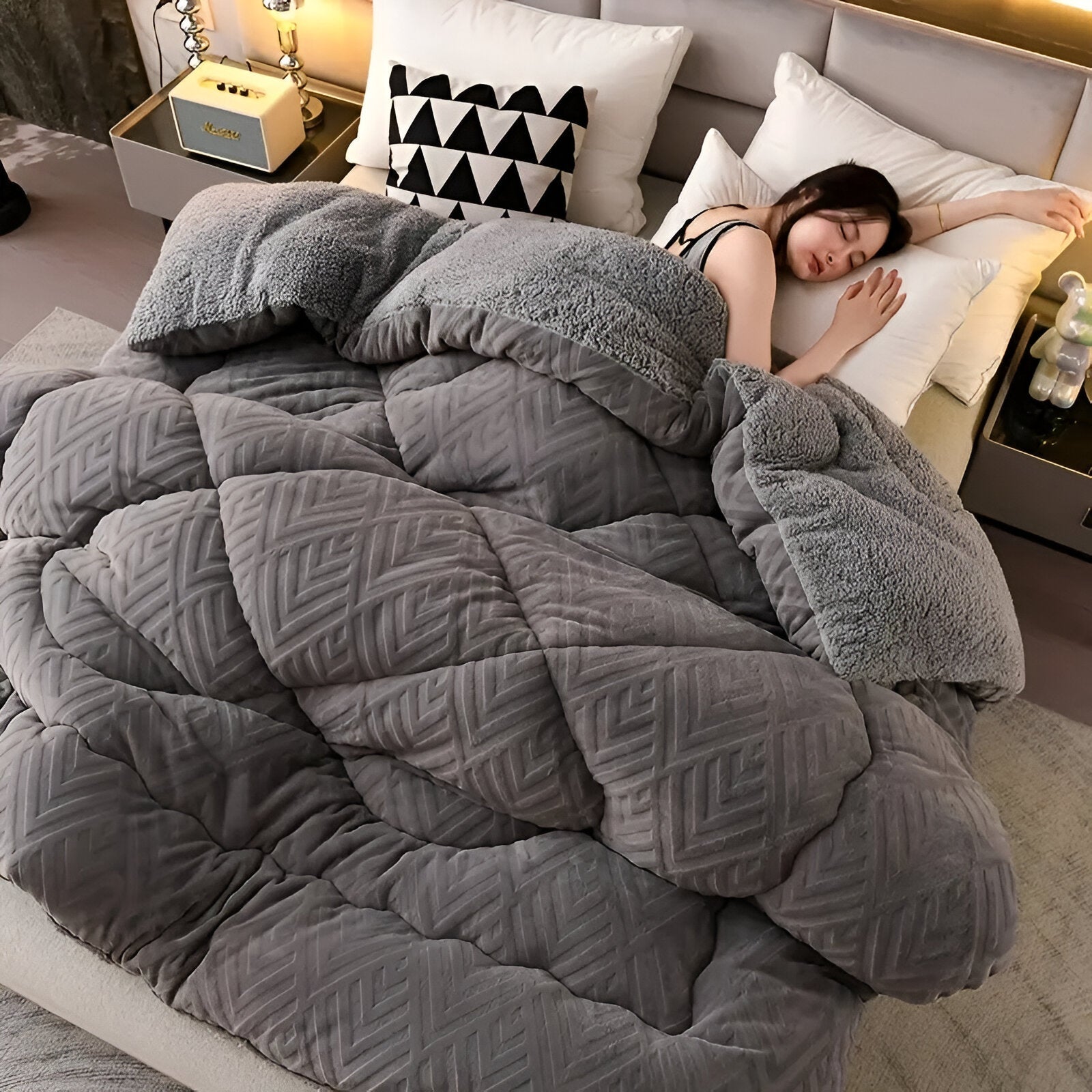 NuvolaLuxe | Vierseizoenen Dekbed – Pluche Textuur – Ademend & Warm – Hotelwaardig Comfort
