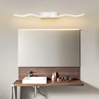 Lineaform | Minimalistische Badkamer LED Spiegellamp