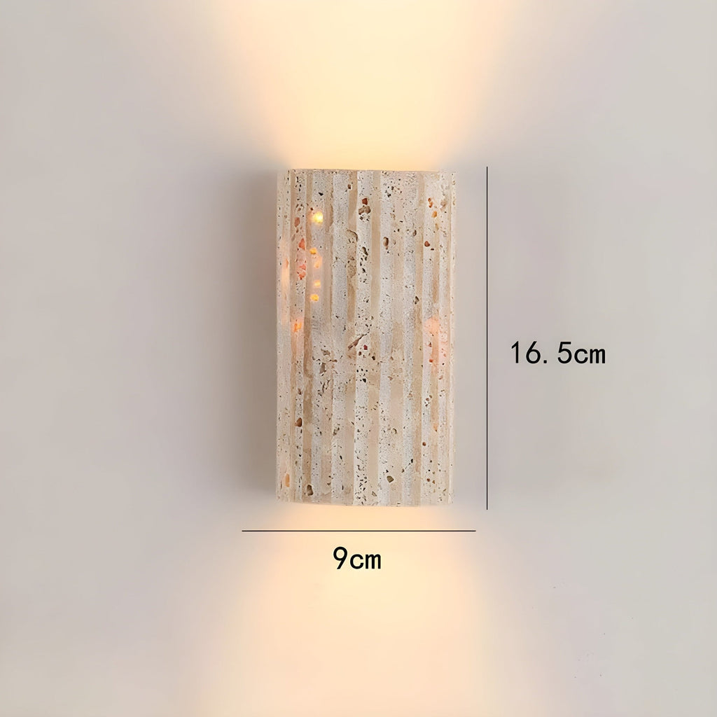 Travertin Wandlamp – Geribbelde Textuur – Warme LED | Lithos