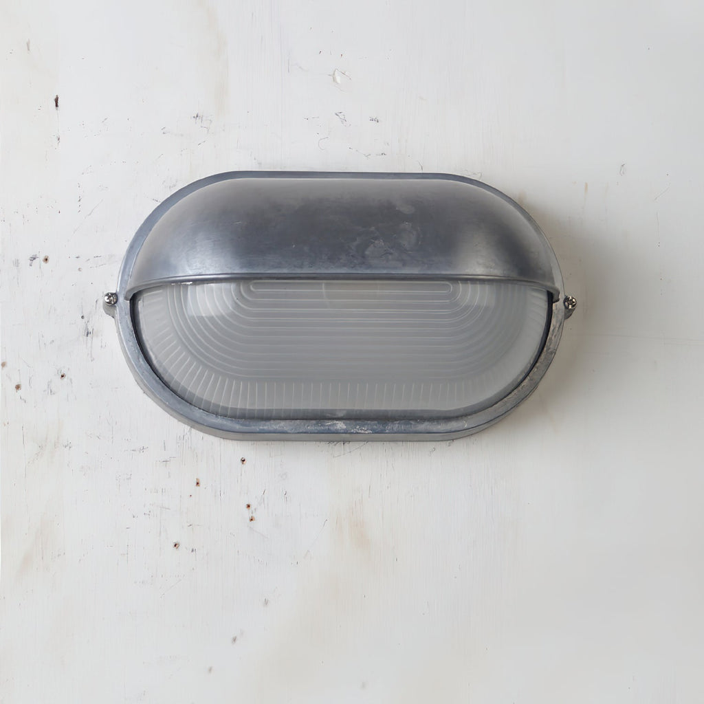 Nautic | Industriële Outdoor Wandlamp – Robuust Aluminium Bulkhead Design