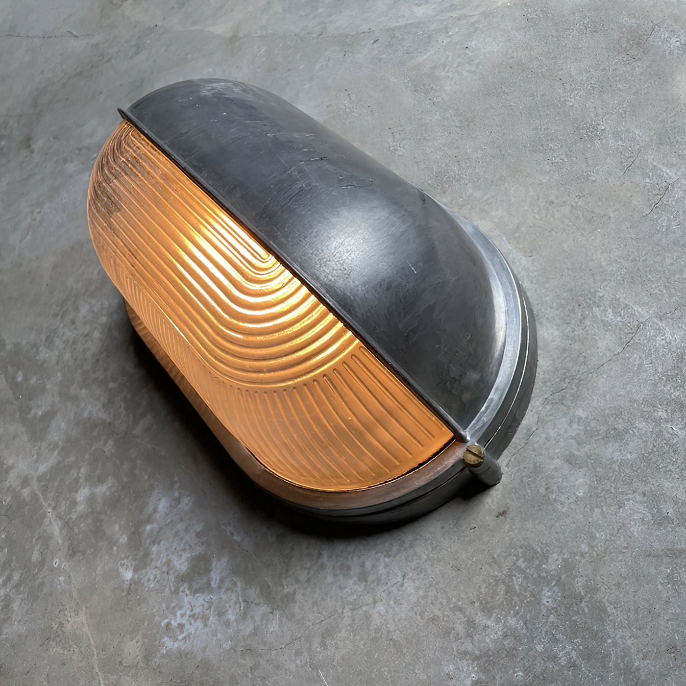 Nautic | Industriële Outdoor Wandlamp – Robuust Aluminium Bulkhead Design