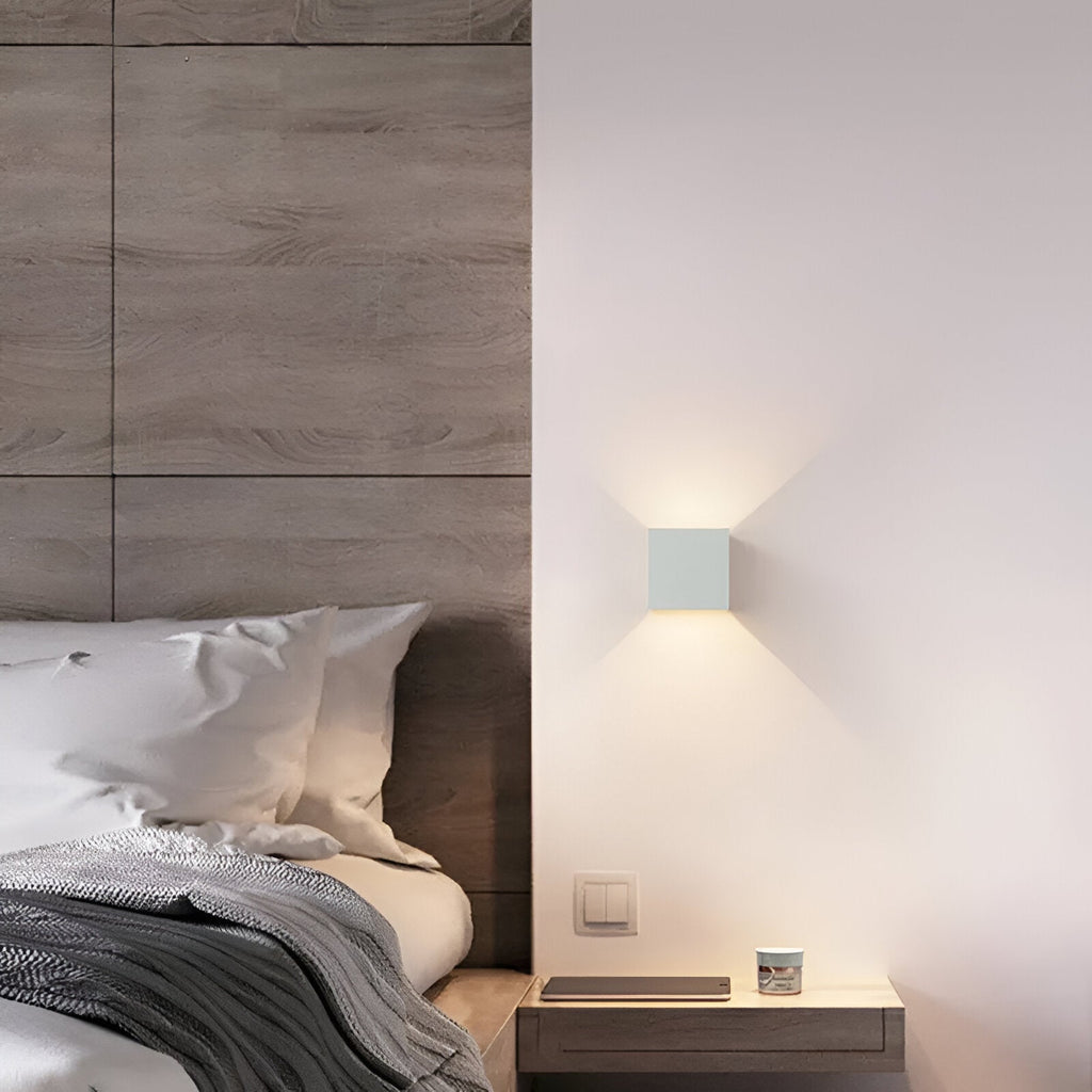 LED Wandlamp – IP54 – Up & Down Light | Laconica