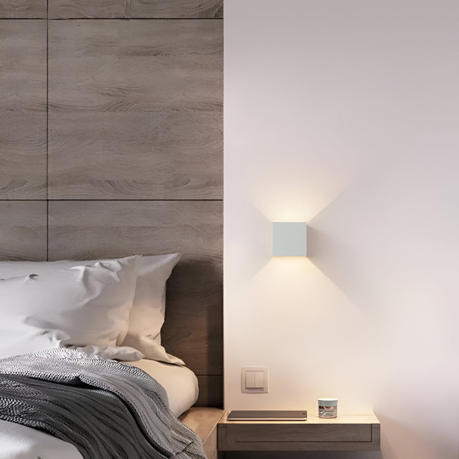LED Wandlamp – IP54 – Up & Down Light | Laconica