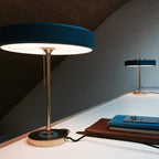 Mino | Luxe Retro Tafellamp – Modern Design met Gouden Basis & Klassiek Trekkoord