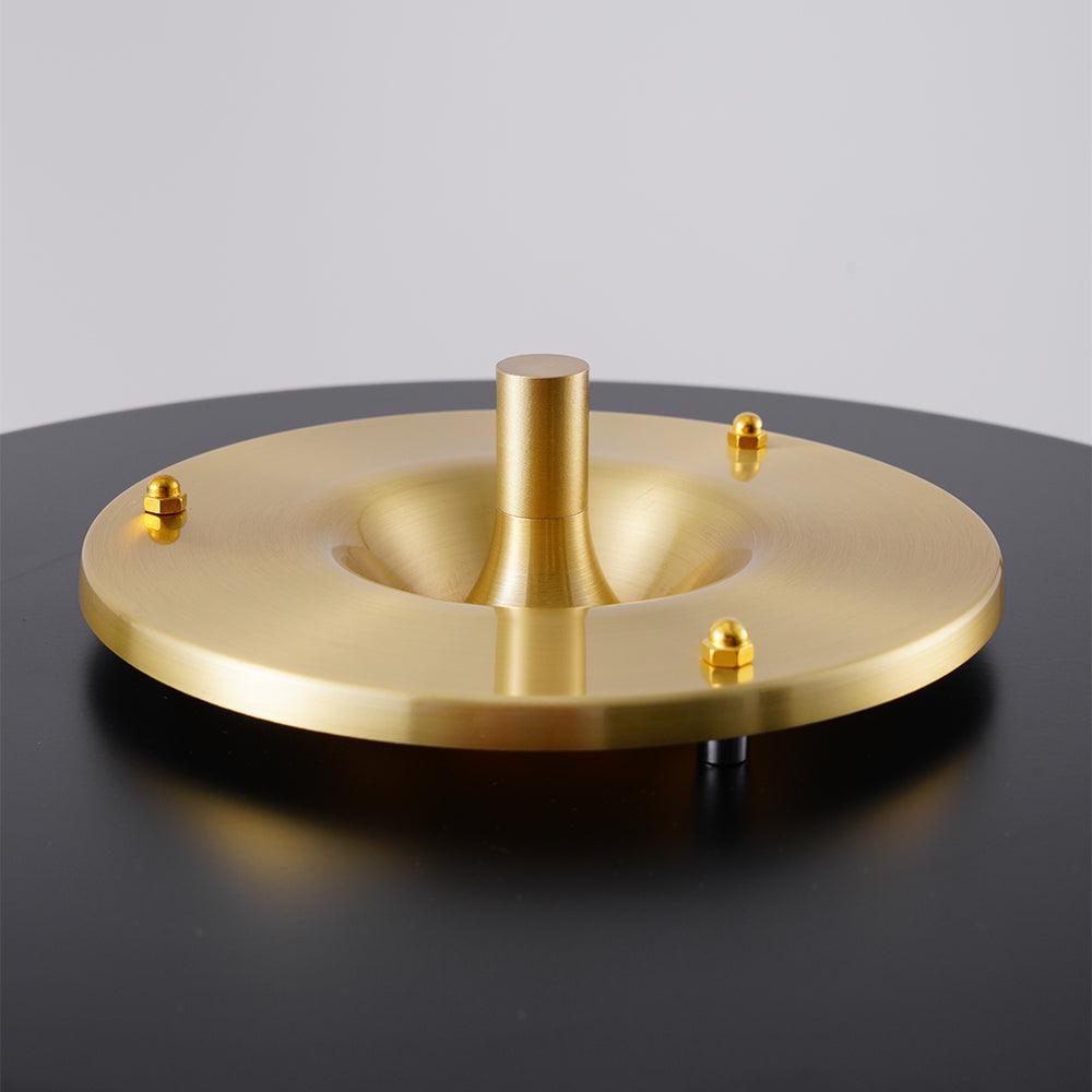 Mino | Luxe Retro Tafellamp – Modern Design met Gouden Basis & Klassiek Trekkoord