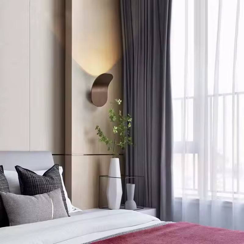 Moderne LED Wandlamp – Geborsteld Aluminium | Solviera