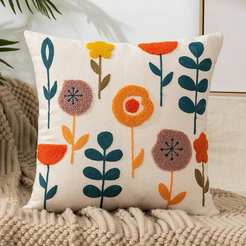 Geborduurde Sierkussenhoes – Kleurrijke Bloemmotieven | FleurCanvas