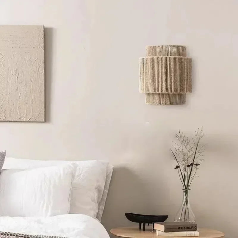 Zola | Ambachtelijke Wandlamp – Japandi Design met Henneptouw & Bamboe