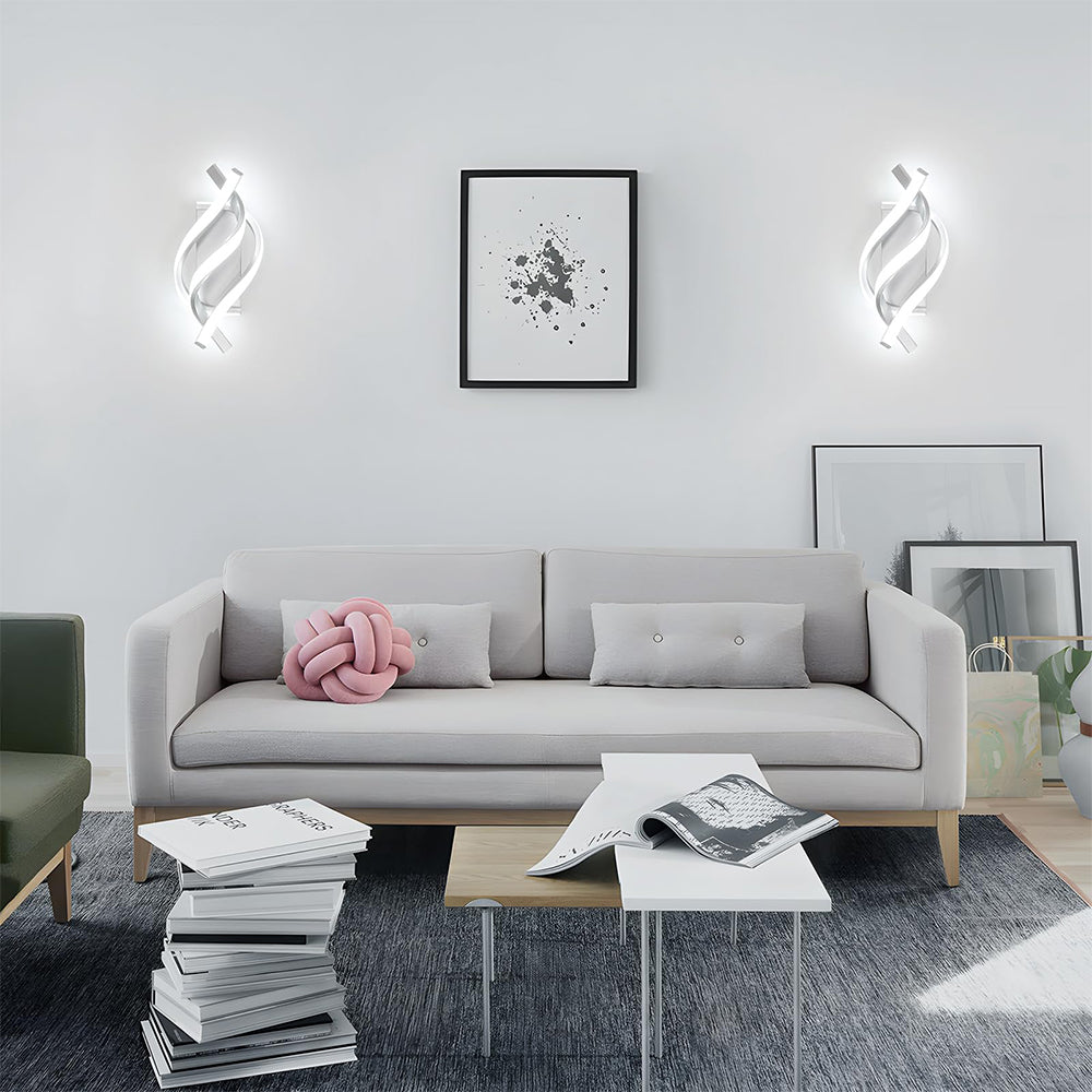 Spirola | Moderne Gedraaide Wandlamp – Sculpturaal Aluminium Design met Geïntegreerde LED