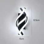 Spirola | Moderne Gedraaide Wandlamp – Sculpturaal Aluminium Design met Geïntegreerde LED