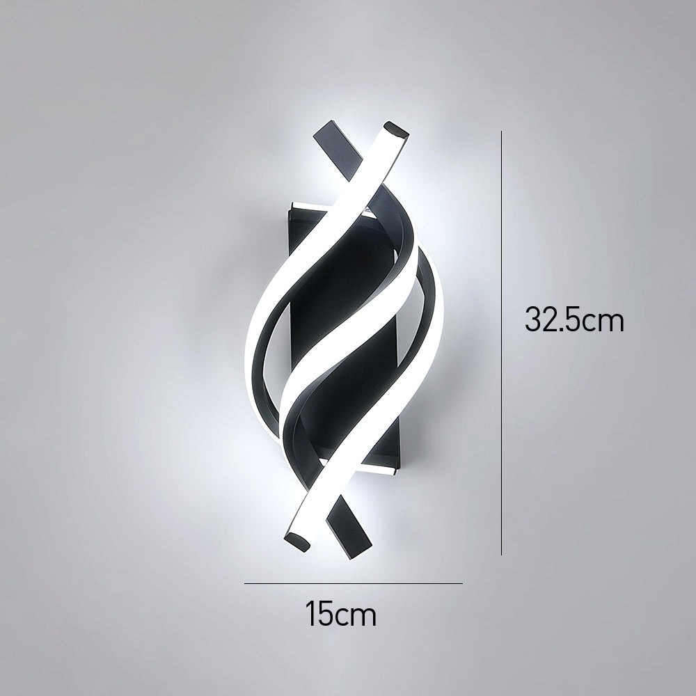 Spirola | Moderne Gedraaide Wandlamp – Sculpturaal Aluminium Design met Geïntegreerde LED