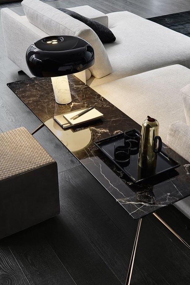 Marmo Riflesso | Design Tafellamp – Italiaans Carrara Marmer – Metaal & Glas – Nostalgisch Silhouet