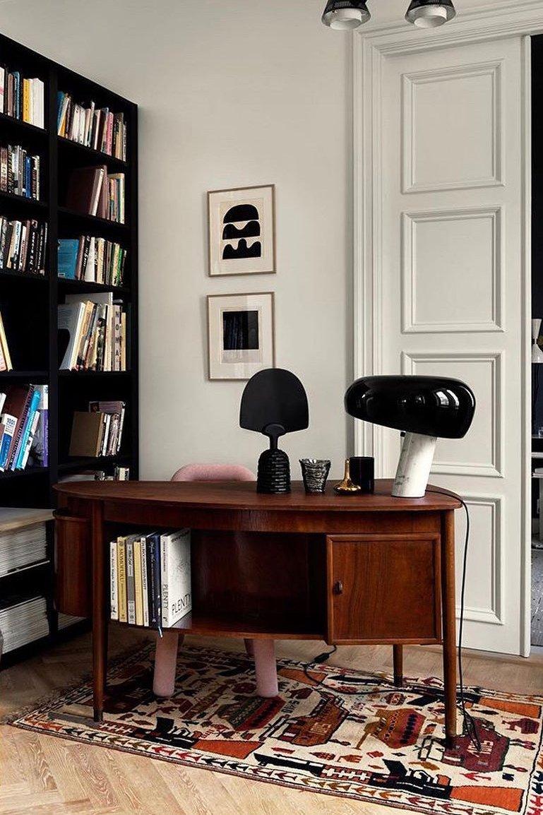 Marmo Riflesso | Design Tafellamp – Italiaans Carrara Marmer – Metaal & Glas – Nostalgisch Silhouet