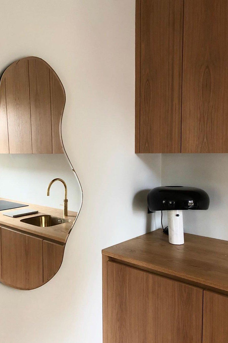 Marmo Riflesso | Design Tafellamp – Italiaans Carrara Marmer – Metaal & Glas – Nostalgisch Silhouet
