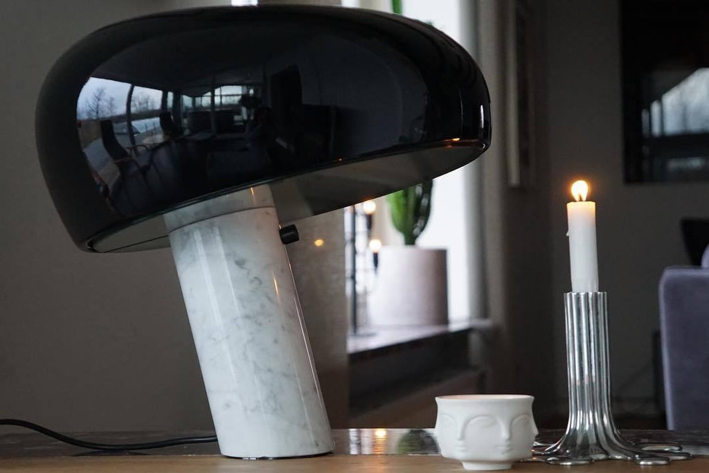 Marmo Riflesso | Design Tafellamp – Italiaans Carrara Marmer – Metaal & Glas – Nostalgisch Silhouet