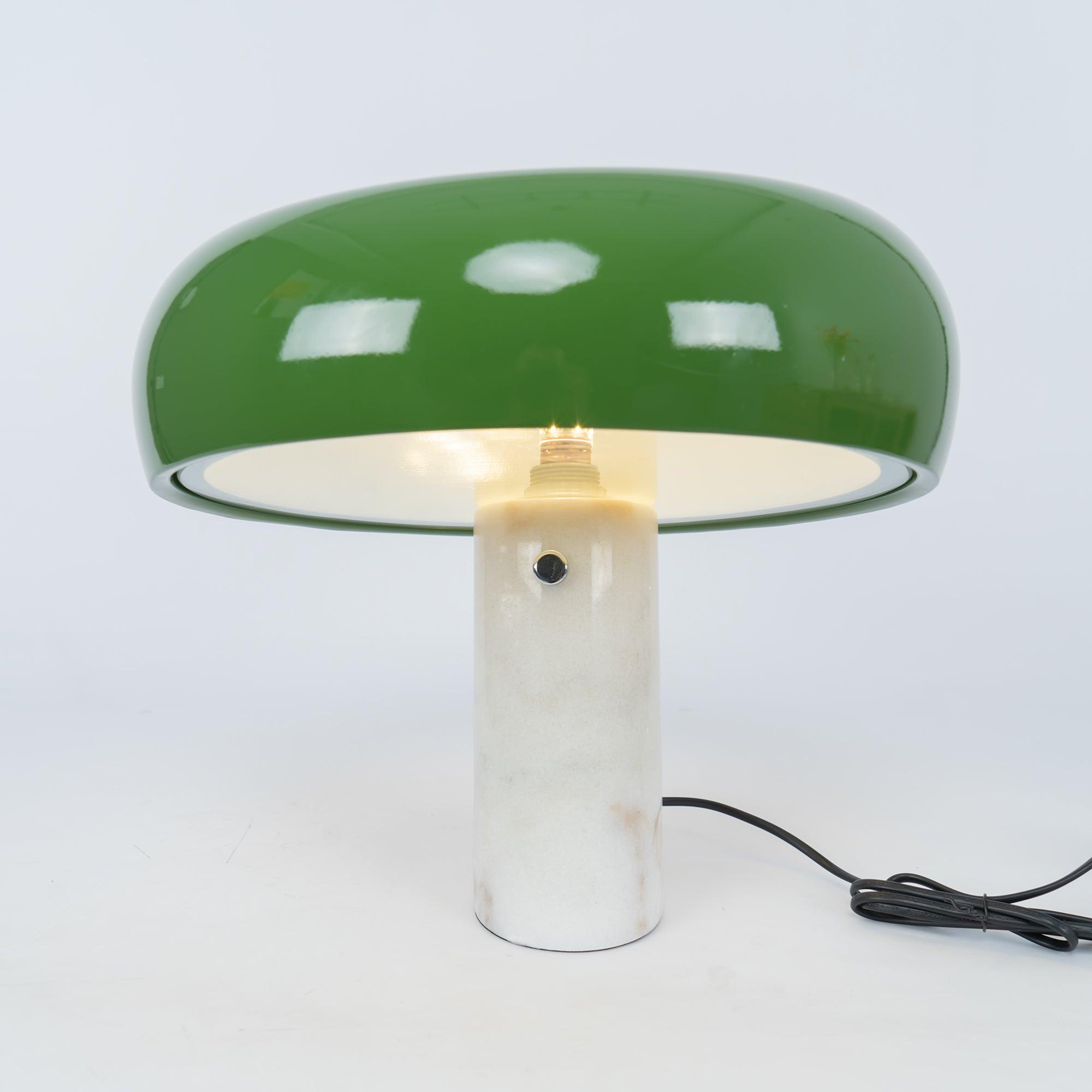 Marmo Riflesso | Design Tafellamp – Italiaans Carrara Marmer – Metaal & Glas – Nostalgisch Silhouet