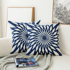 Zaffiro | Blauw Geborduurd Sierkussen – Zachte Stof – 45x45 cm