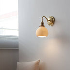 Vittoria | Vintage Keramische Wandlamp – Antiek Messing – Handgemaakt Karakter