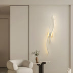 Sinu | Artistieke LED Wandlamp – Modern Golvend Design met Indirect Licht