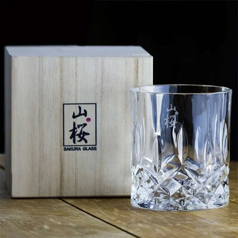 Japans Whisky Glas – Luxe Geslepen Afwerking | Sakura