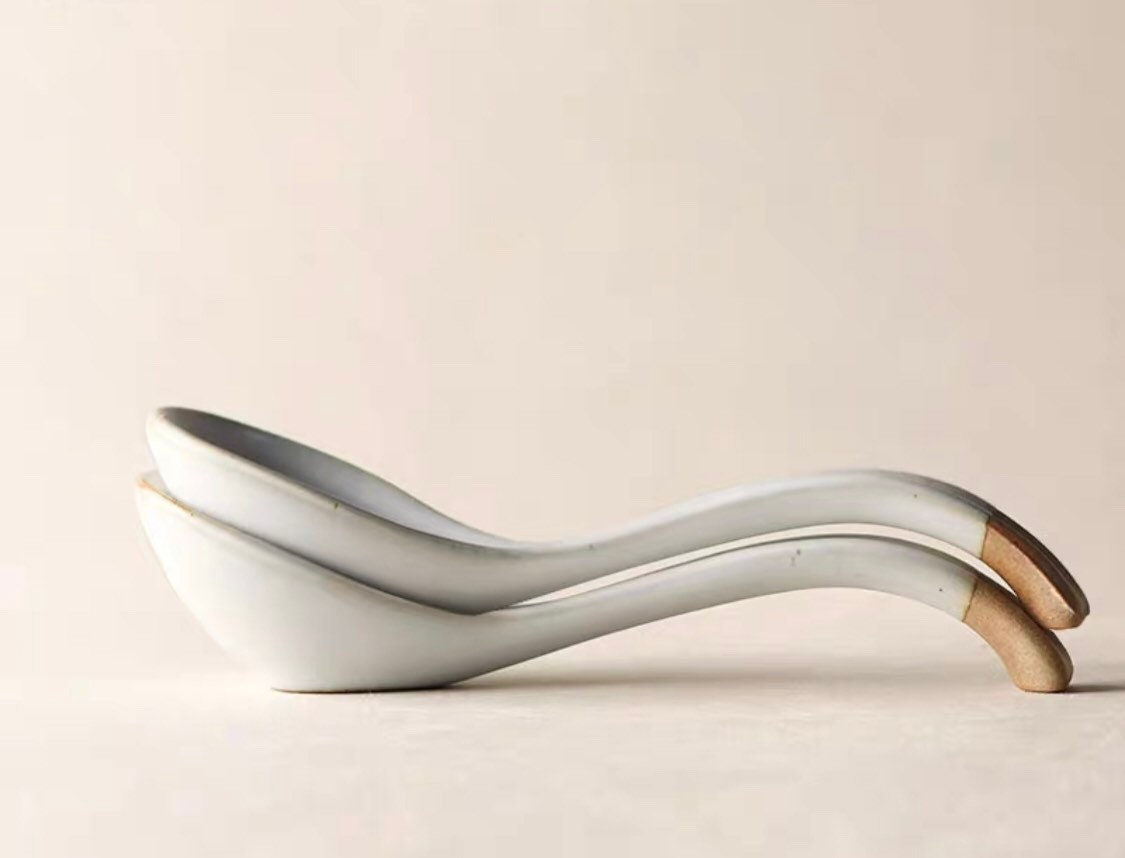 Saji | Handgemaakte Keramische Soeplepel